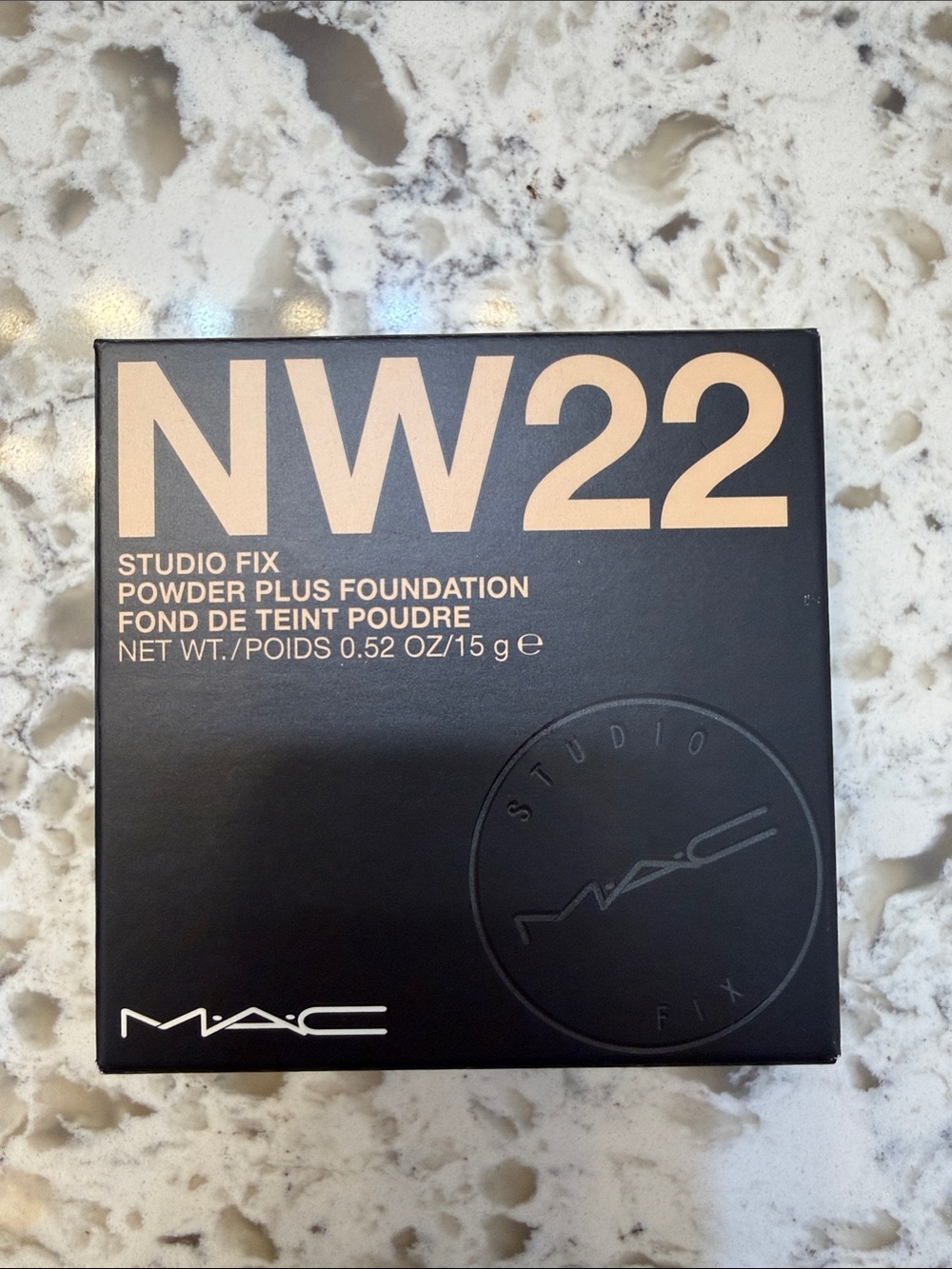 Rare and original MAC Cosmetics Studio Fix Powder Plus Foundation NW22